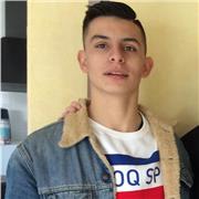Bachelier avec bon niveau et recommandation des professeurs d’anglais